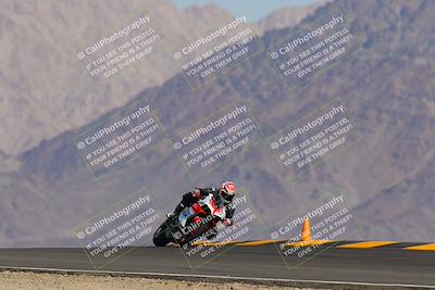 media/Oct-03-2022-Moto Forza (Mon) [[5f077a3730]]/Intermediate Group/Session 2 (Turn 10)/